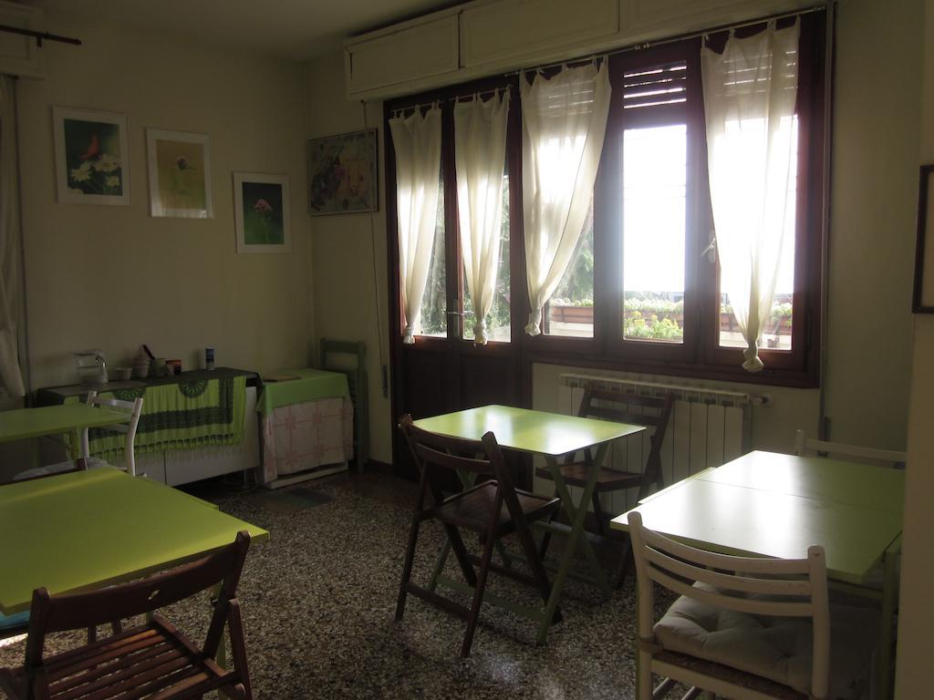 B & B Livia Oliva Lido di Venezia ภายนอก รูปภาพ